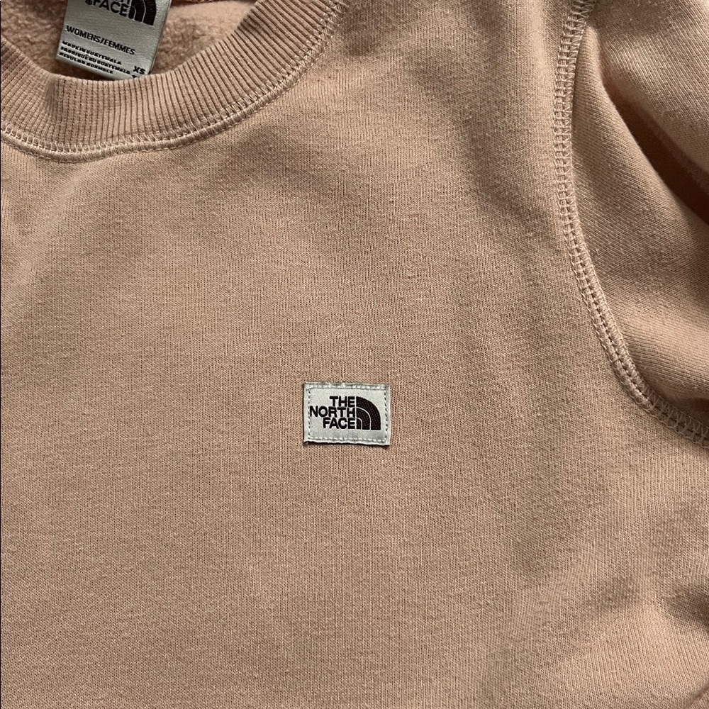 The North Face Light Pink Crewneck - Picture 4 of 7